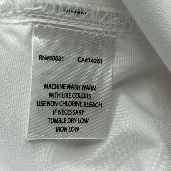 GREY'S ANATOMY Barco Womens Sz XL  White 3 Pocket Mock Wrap Style 4153 Scrub Top - Picture 6 of 8